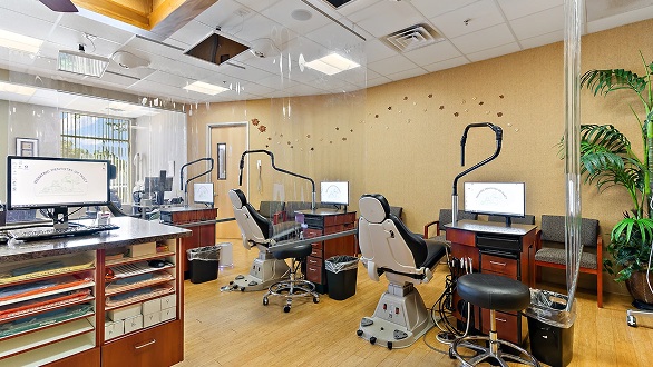Dental office in Tracy, CA